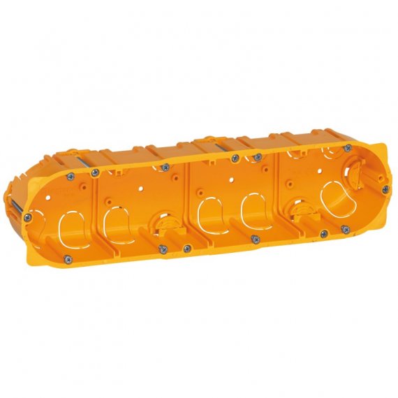 Фотография товара 'Legrand Коробка многоместная - Программа Batibox 4-местная 080044'