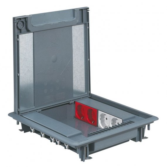 Фотография товара 'Legrand Напольная коробка 50мм с крышкой под ковровое покрытие 16 модулей 088070'