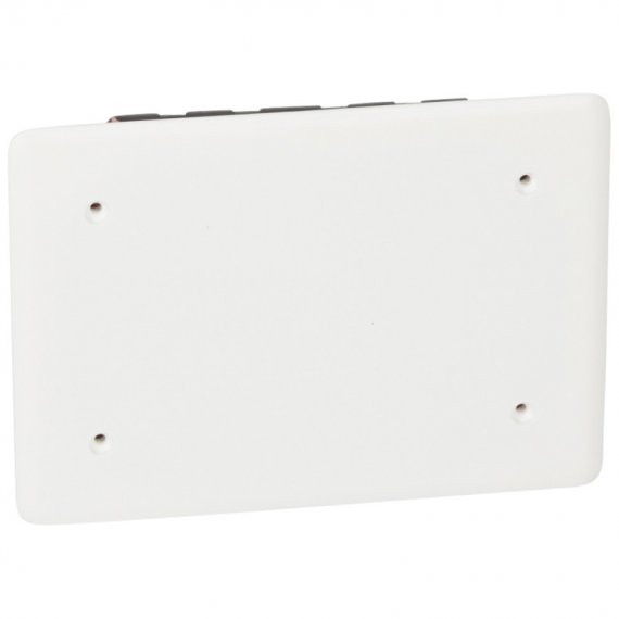 Фотография товара 'Legrand Коробка распаячная с крышкой глубина 40мм Batik 089273'