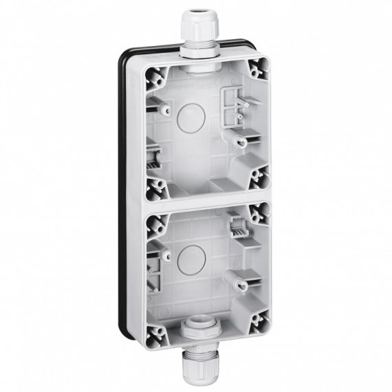 Фотография товара 'Legrand Монтажная коробка - Программа Plexo сборные механизмы 2 поста 090492'