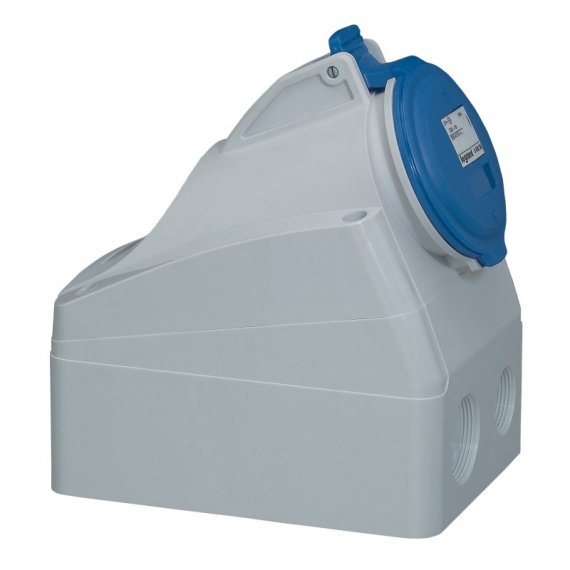 Фотография товара 'Legrand Розетка накладная - P17 Tempra Pro - IP 44 - 200/250 В~ - 32 A - 3К+З 555255'