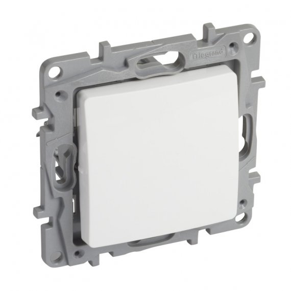 Фотография товара 'Legrand Переключатель промежуточный - винтовые клеммы - Etika - 10 AX - 250 В 672209'