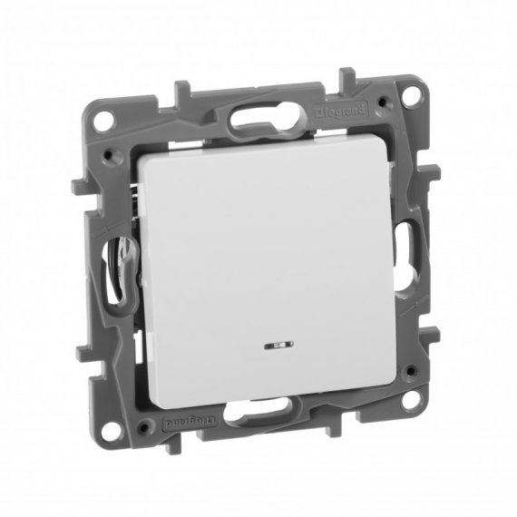 Фотография товара 'Legrand Выключатель/переключатель с подсветкой - Etika Plus - 10 A - 250 В 672215'