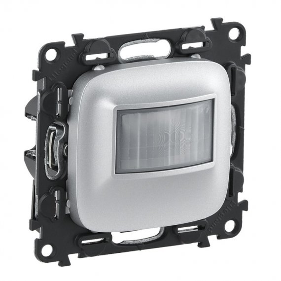 Фотография товара 'Legrand Valena ALLURE Датчик движения с лицевой панелью 752970'