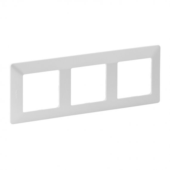Фотография товара 'Legrand Valena LIFE Рамка универсальная 3-постовая 754143'