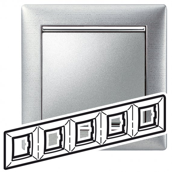 Фотография товара 'Legrand Valena Рамка 5-постовая 770335'