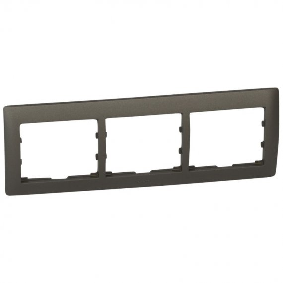 Фотография товара 'Legrand Рамка - Galea Life - 3 поста - горизонтальный монтаж 771203'