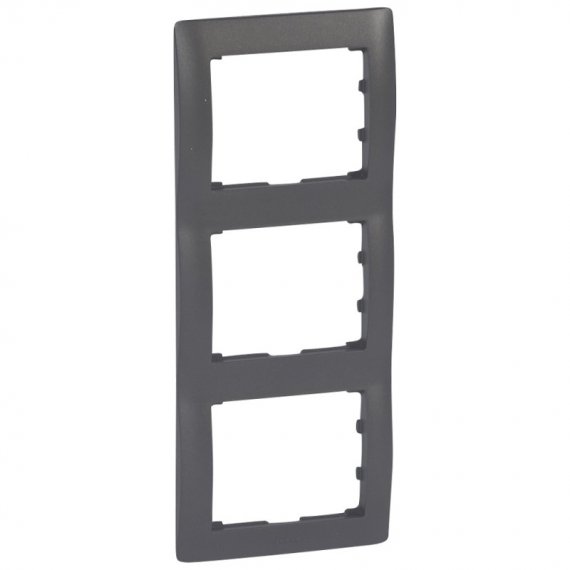 Фотография товара 'Legrand Рамка - Galea Life - 3 поста - вертикальный монтаж 771207'