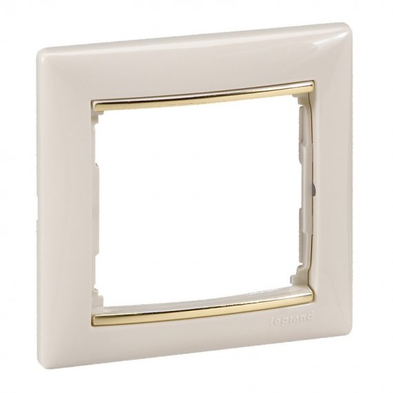 Фотография товара 'Legrand Рамка - Valena - 1 постовая 774151'