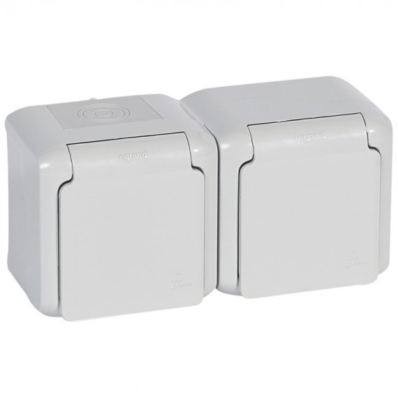 Фотография товара 'Legrand Розетки 2 х 2К+З с защитными шторками - 16 A - 250 В~ - Quteo IP 44 782353'