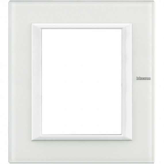 Фотография товара 'Legrand Axolute декоративные накладки 3+3 м HA4826VBB'