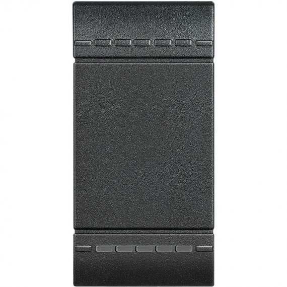 Фотография товара 'Legrand Livinglight Клавиша без символа, размер 1 модуль L4915N'