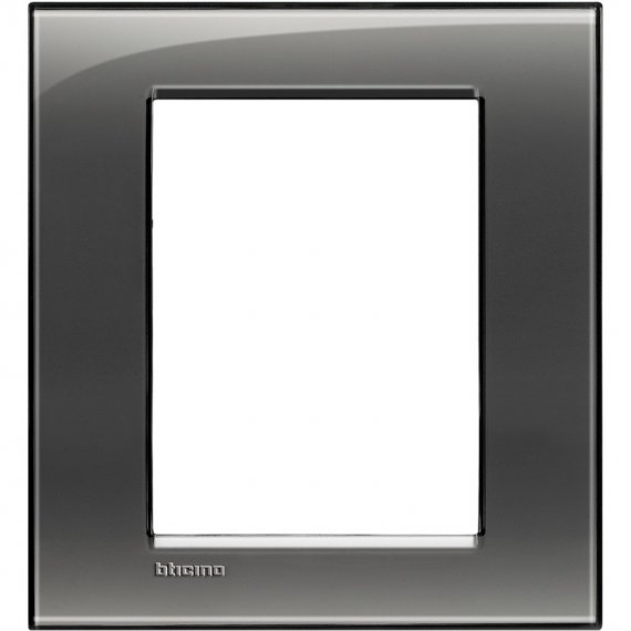 Фотография товара 'Legrand Livinglight Рамка прямоугольная, 3+3 модуля LNA4826KF'