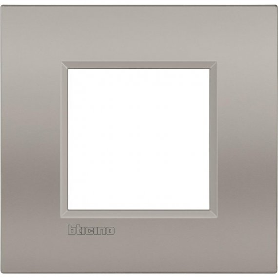 Фотография товара 'Legrand Livinglight Рамка Air, немецкий стандарт 2 модуля LNE4802SB'