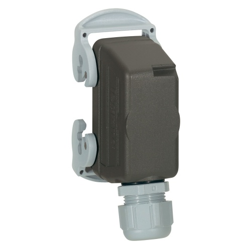 Фотография товара 'Legrand Вилка угл. подключение,500В, 16А 16К+З 053132'