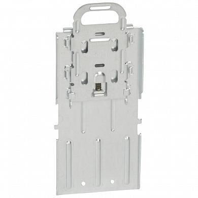 Фотография товара 'Legrand Монтажная пластина для DIN-рейки для DPX? 160 4П 421073'