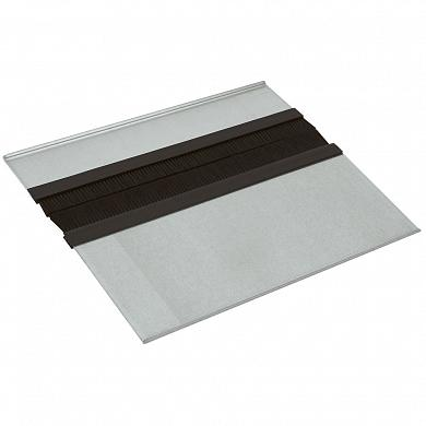 Фотография товара 'Legrand Щеточная пластина IP 43 для шкафов Altis шириной 400 мм 048150'