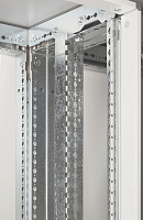 Фотография товара 'Legrand Стойки монтажные, шир. 475мм, XL3 4000 020512'