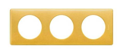 Фотография товара 'Legrand Рамка Celiane 3-постовая 068793'