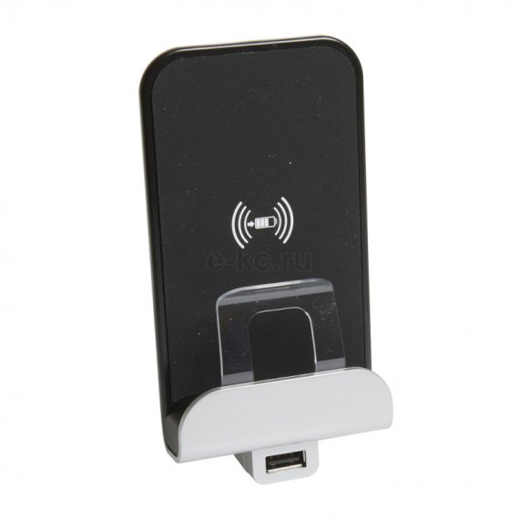 Фотография товара 'Legrand Беспроводная зарядка Qi АНТ ETIKA 672637'