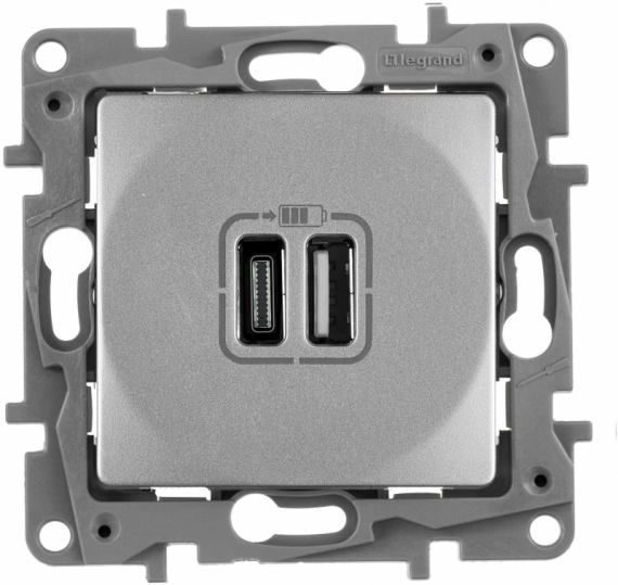 Фотография товара 'Legrand Зарядное устройство с двумя USB-разьемами тип A-тип С 240В/5В 672436'