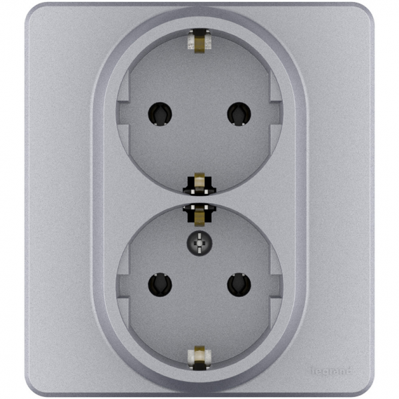 Фотография товара 'Legrand Inspiria Розетка 2 x 2К+З немецкий стандарт 16А 673752'