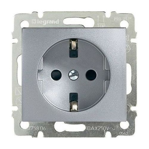 Фотография товара 'Legrand Valena Classic DIY Розетка 2К+З, 10/16А 230/250В 694343'