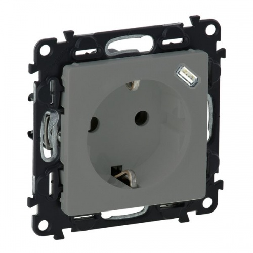 Фотография товара 'Legrand Valena LIFE.Розетка комбинированная 2К+З 16А ~250В 753335'