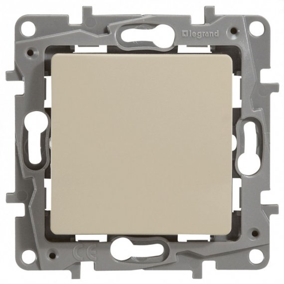 Фотография товара 'Legrand Выключатель без фиксации кнопка 6AX ETIKA 672314'