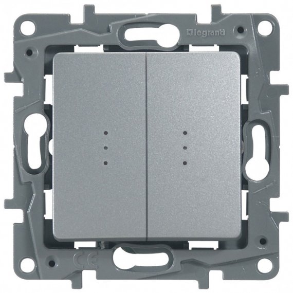 Фотография товара 'Legrand Выключатель/переключатель 2-клавишный с подсветкой, 10АХ, с автоматическими зажимами 672416'