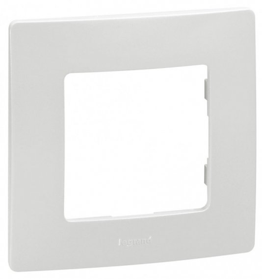 Фотография товара 'Legrand Рамка 1 пост ETIKA 672501'