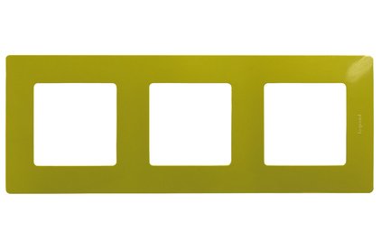 Фотография товара 'Legrand Рамка 3 поста ETIKA 672543'