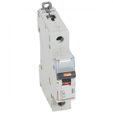 Фотография товара 'Legrand Автоматический выключатель, серия DX3, D6A, 25кА, 1-полюсный 409805'