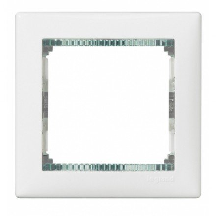 Фотография товара 'Legrand Рамка - Valena - 1 постовая 774461'