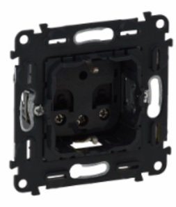 Фотография товара 'Legrand Механизм силовой розетки 2К+З, немецкий стандарт, с защитными шторками 753028'
