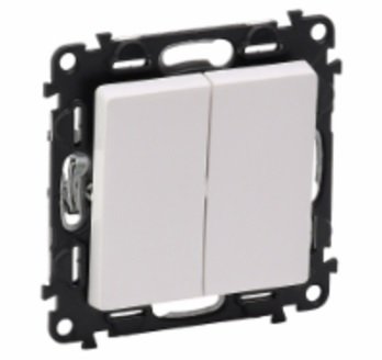 Фотография товара 'Legrand Модуль 2-клавишного выключателя Valena Life 752405'
