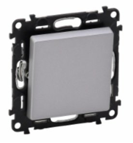 Фотография товара 'Legrand Модуль переключателя на 2 направления Valena Life 752606'