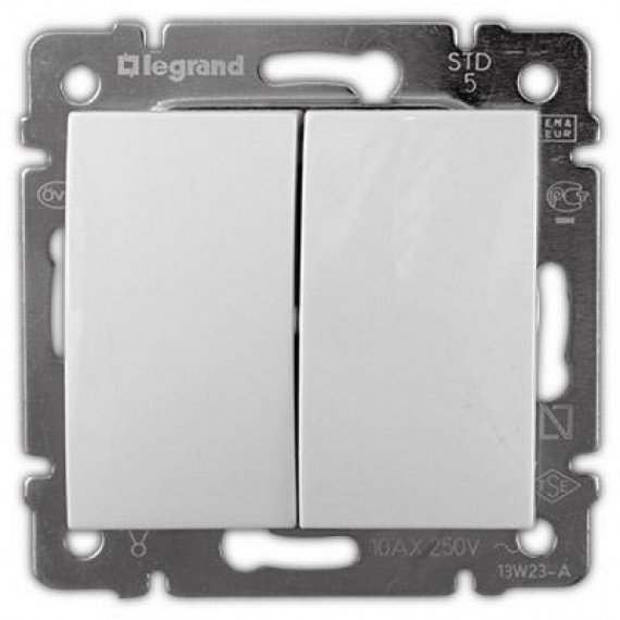 Фотография товара 'Legrand Переключатель на 2 направления, 2-клавишный, 10АХ, 250В Valena 774408'